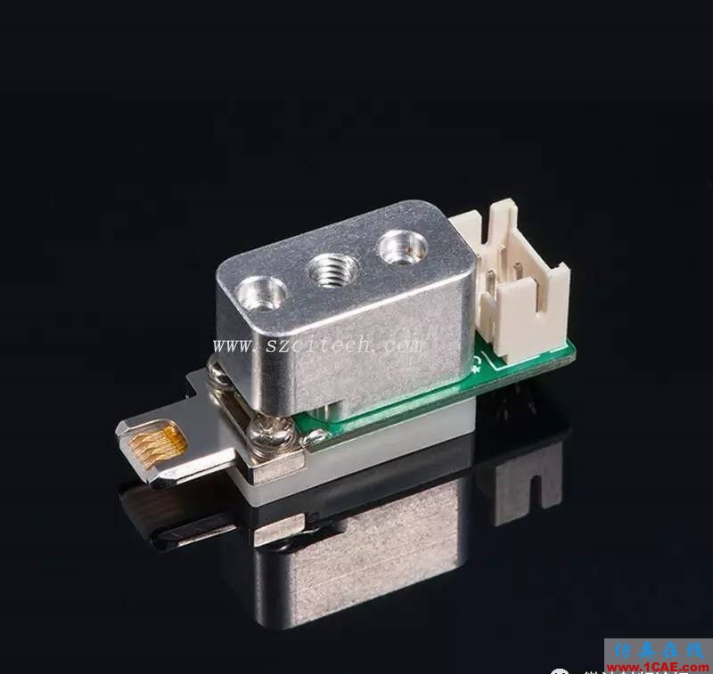 USB自適應插拔模塊HFSS圖片3
